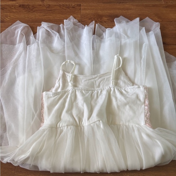 Zhenzi Pink and Cream Spaghetti Strap formal dress in size S (6-7) - Picture 3 of 4